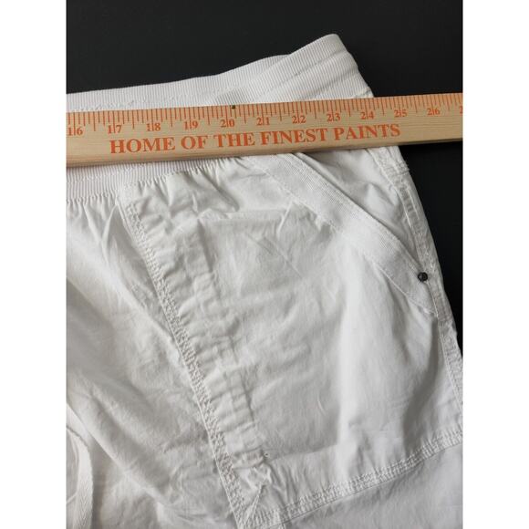 NWT Avenue Poplin Pull On Shorts 26 White Pockets Stretch Cotton Drawstring Plus - Picture 3 of 9